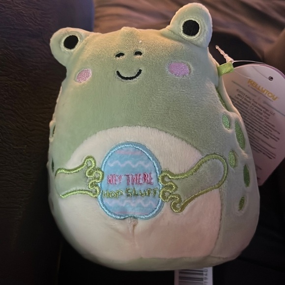 Squishmallows Other - NWT zhen the frog